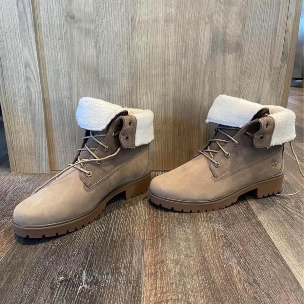 Timberland Women's Tan Combat Boots